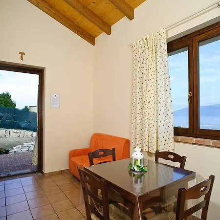 Kır Evi La Casetta Di Chiara